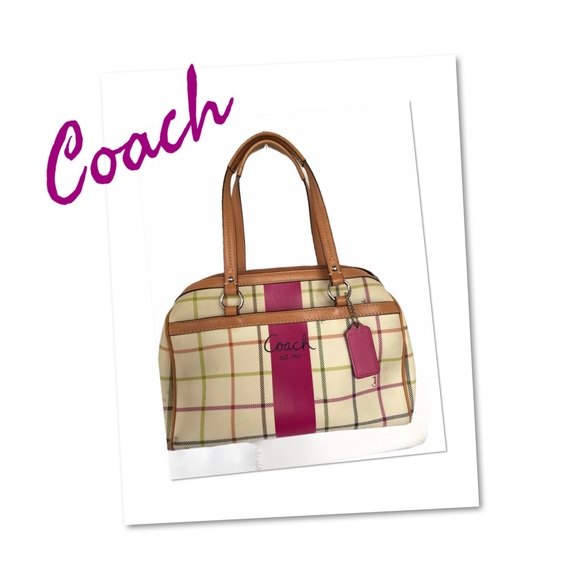 Coach Handbags - COACH PURSE